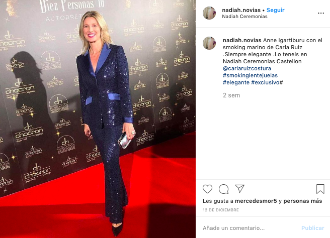 Anne Igartiburu asistiendo a un evento